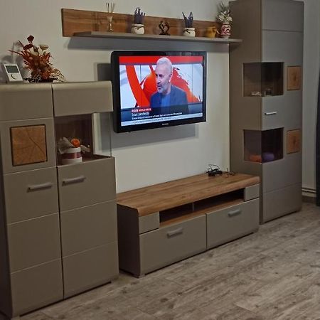 Rîşnov Rosenau Apartment מראה חיצוני תמונה