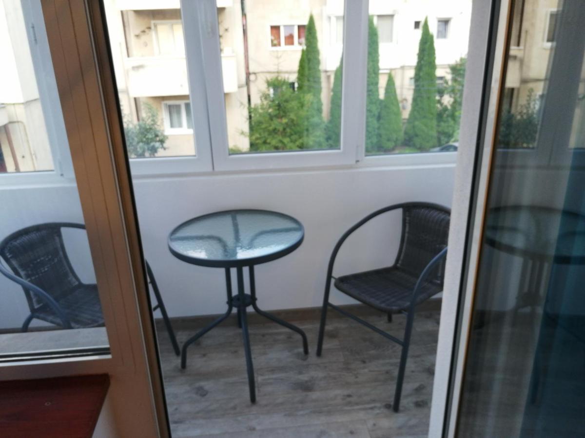 Rîşnov Rosenau Apartment מראה חיצוני תמונה
